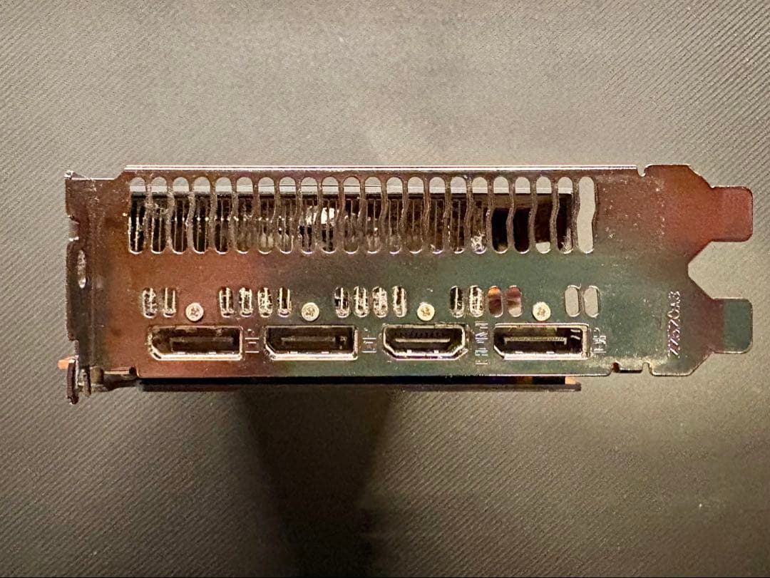 玄人志向 Radeon RX 5700 XT デュアルファン グラフィックボード