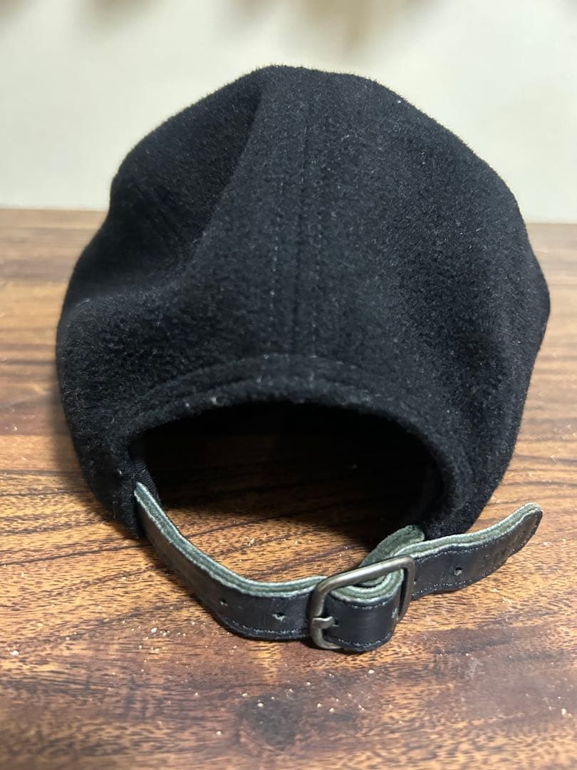 Supreme 黒キャップ ウール素材
