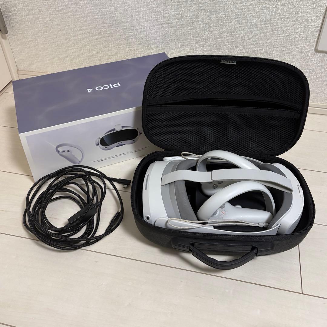 【初売り】【美品】PICO4 128GB VR ヘッドセット　付属品2点付き！