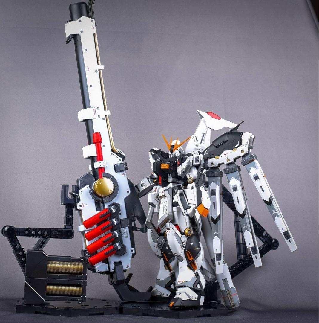 【塗装済】RG Hi-νガンダム ハイパー・メガ・バズーカ・ランチャー　完成品