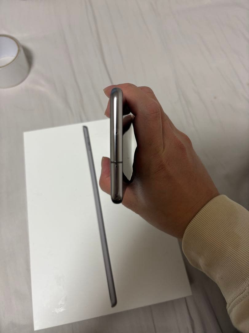 Samsung galaxy s10 simフリー　128GB