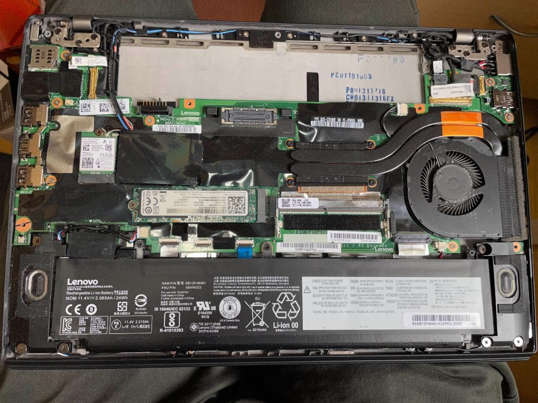 ThinkPad T470s i5・4GB・256GB SSD・win10pro