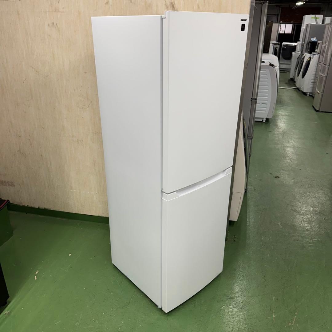 156 シャープ大型冷蔵庫　230L 200L強　小型　一人暮らし　同棲　きれい