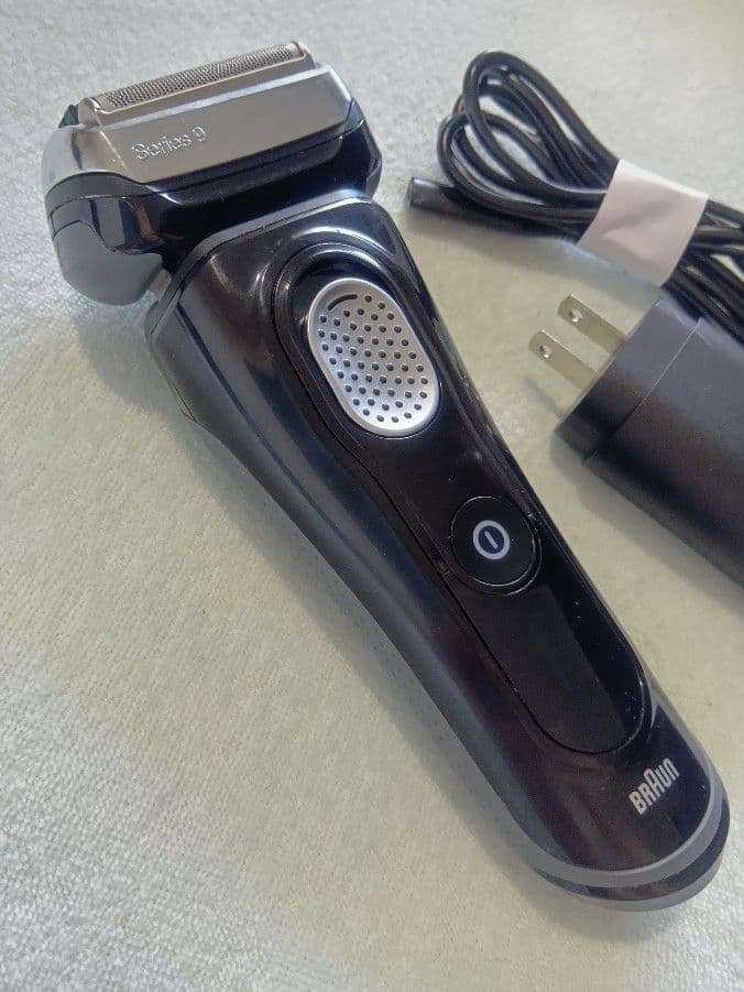 ブラウン最高峰Series 9 9075cc 新品未使用❣️