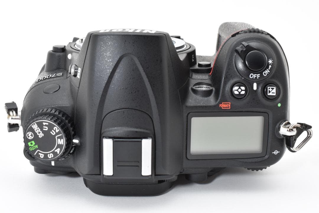 美品・ショット数5321回 ニコン Nikon D7000 ボディ 一部訳あり