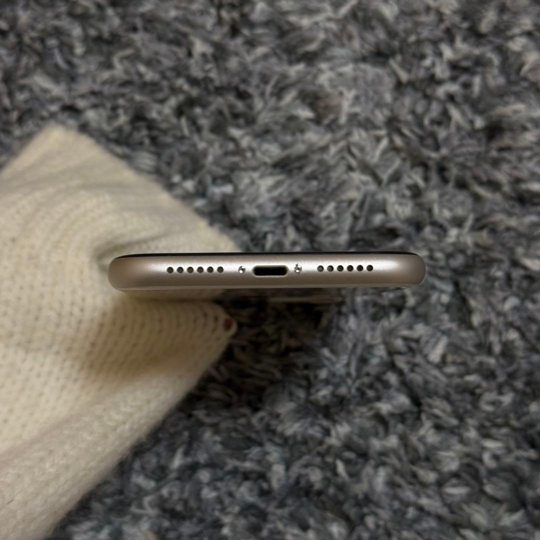 iPhone 11 ホワイト 128 GB au