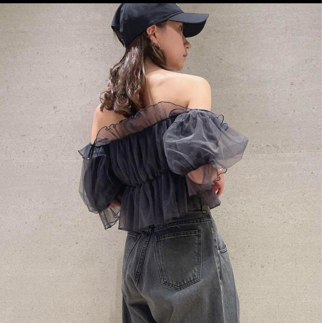 snidel ボリュームギャザーフリルオフショルブラウス