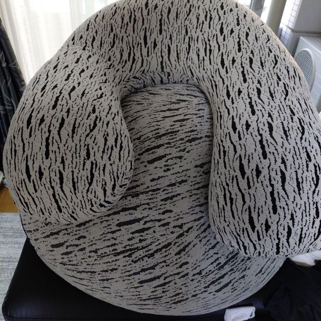 M*K様 ヨギボー　グレーと黒のビーズクッション