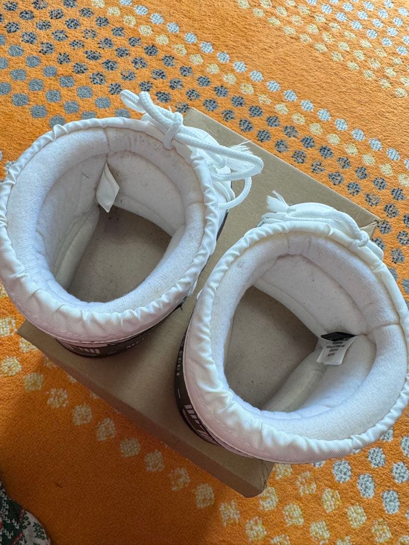 MOON BOOT スキー用ブーツ 女性用 ホワイト/ブラック