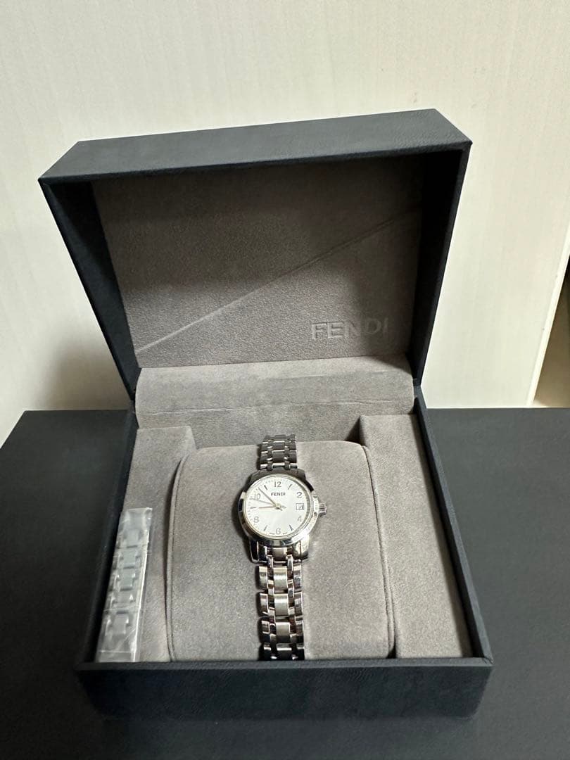 ＦＥＮＤＩ腕時計
