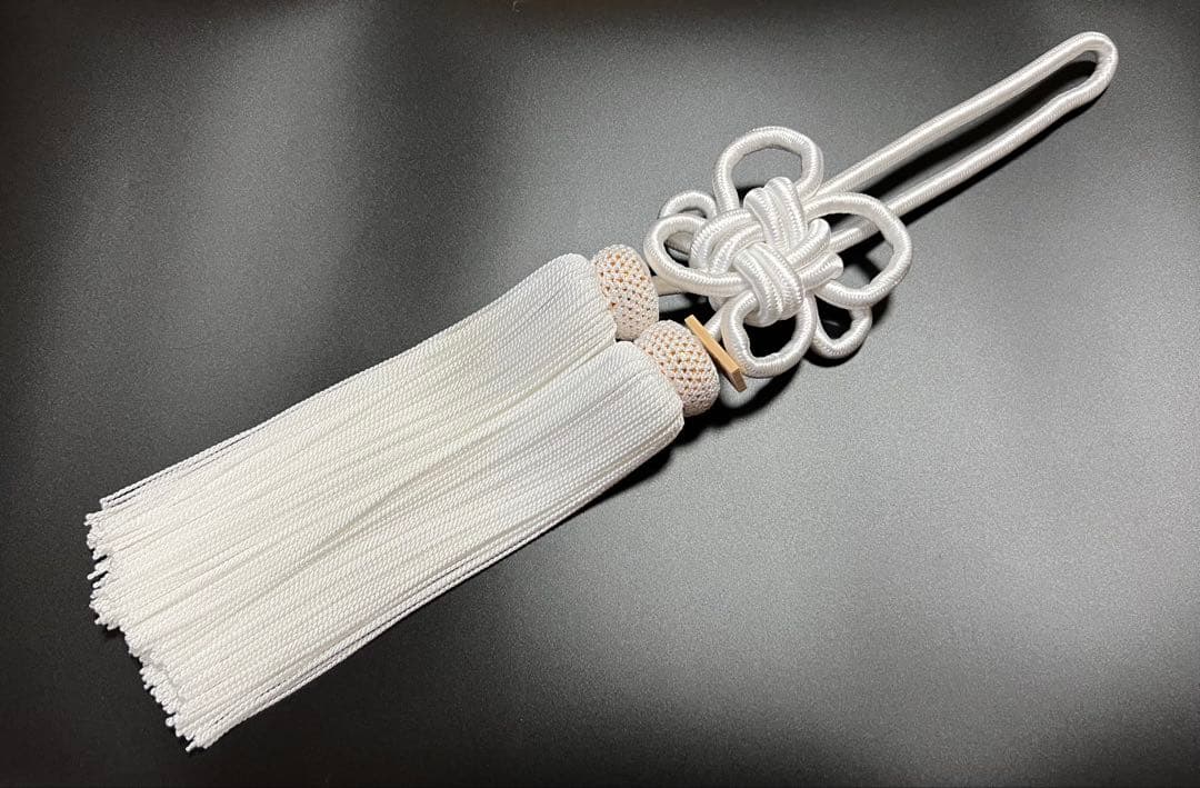 ふさ　大サイズ　白　本物　ジャンクションプロデュース