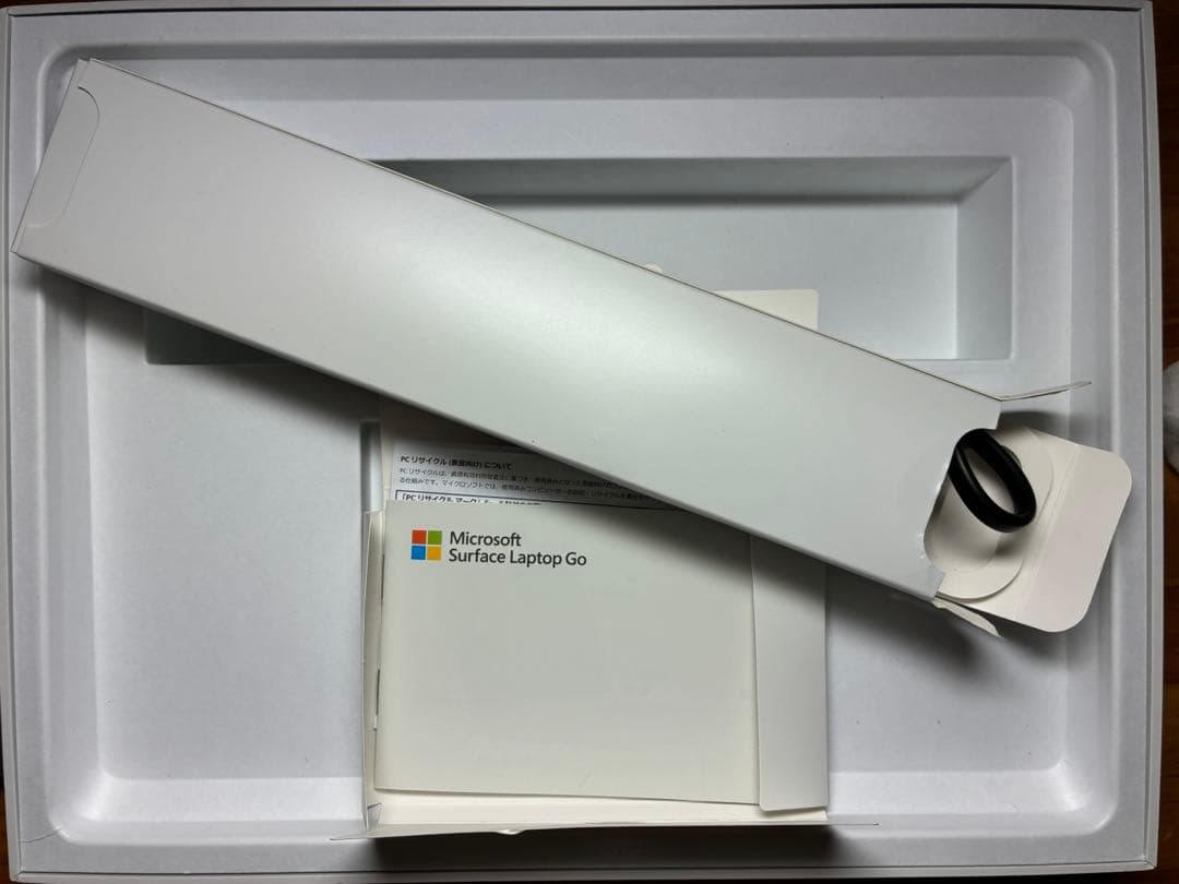 【ジャンク品】Surface Laptop Go 12.4インチ