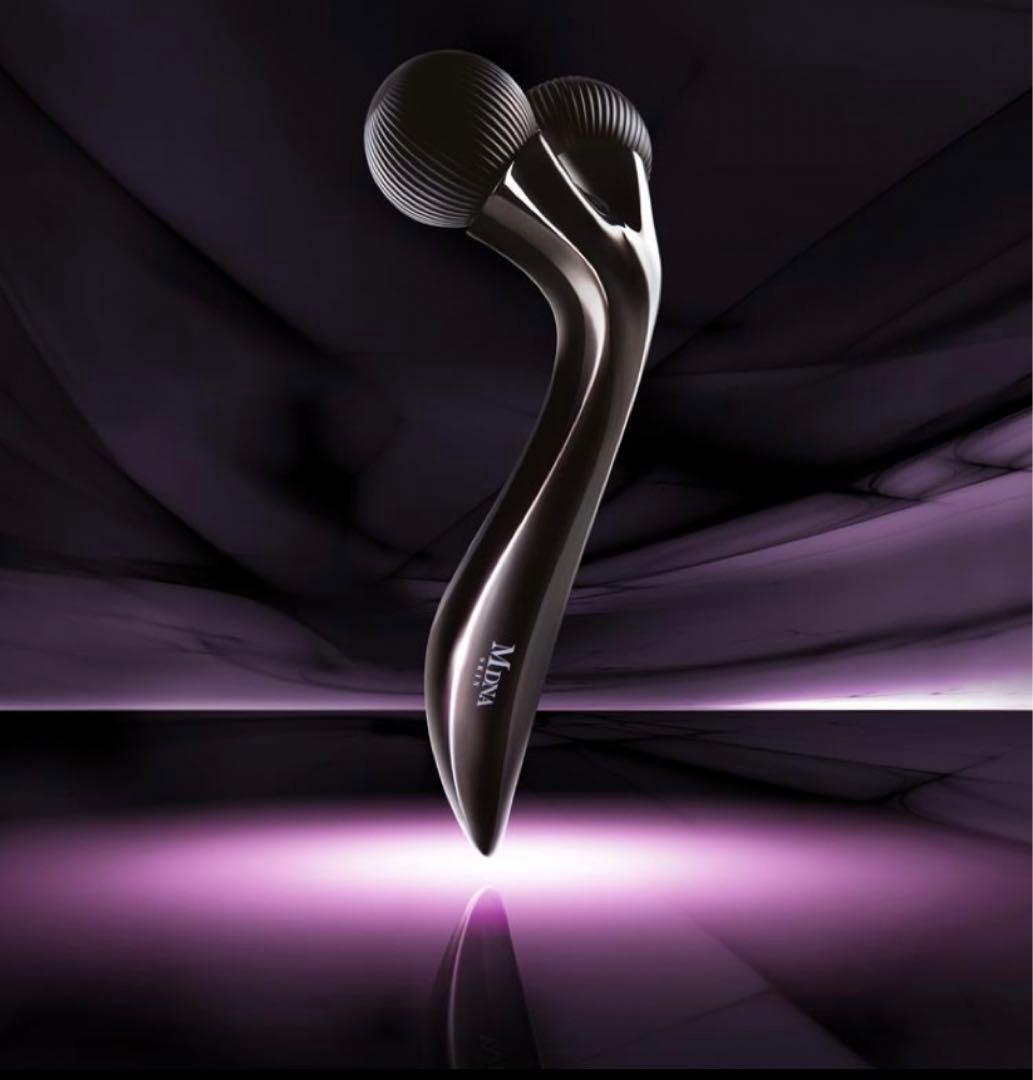 【新品/未使用/未開封品】高級⭐︎日本製⭐︎小顔ローラー⭐︎【正規品】