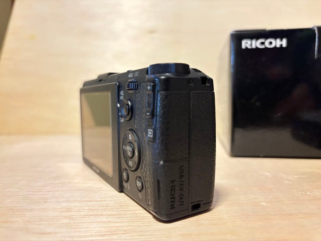 H*。様 RICOH GR APS-C 初代　リコーGR スイッチ　フード付属