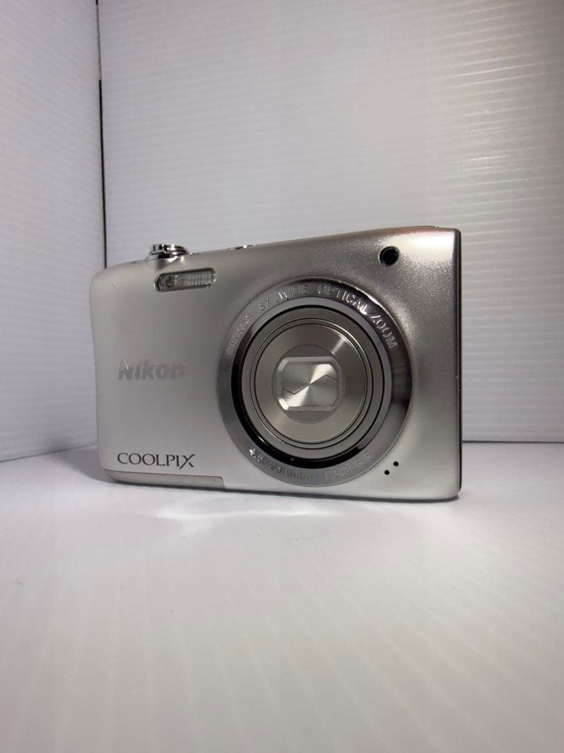 Nikon COOLPIX S2900 シルバー デジタルカメラ