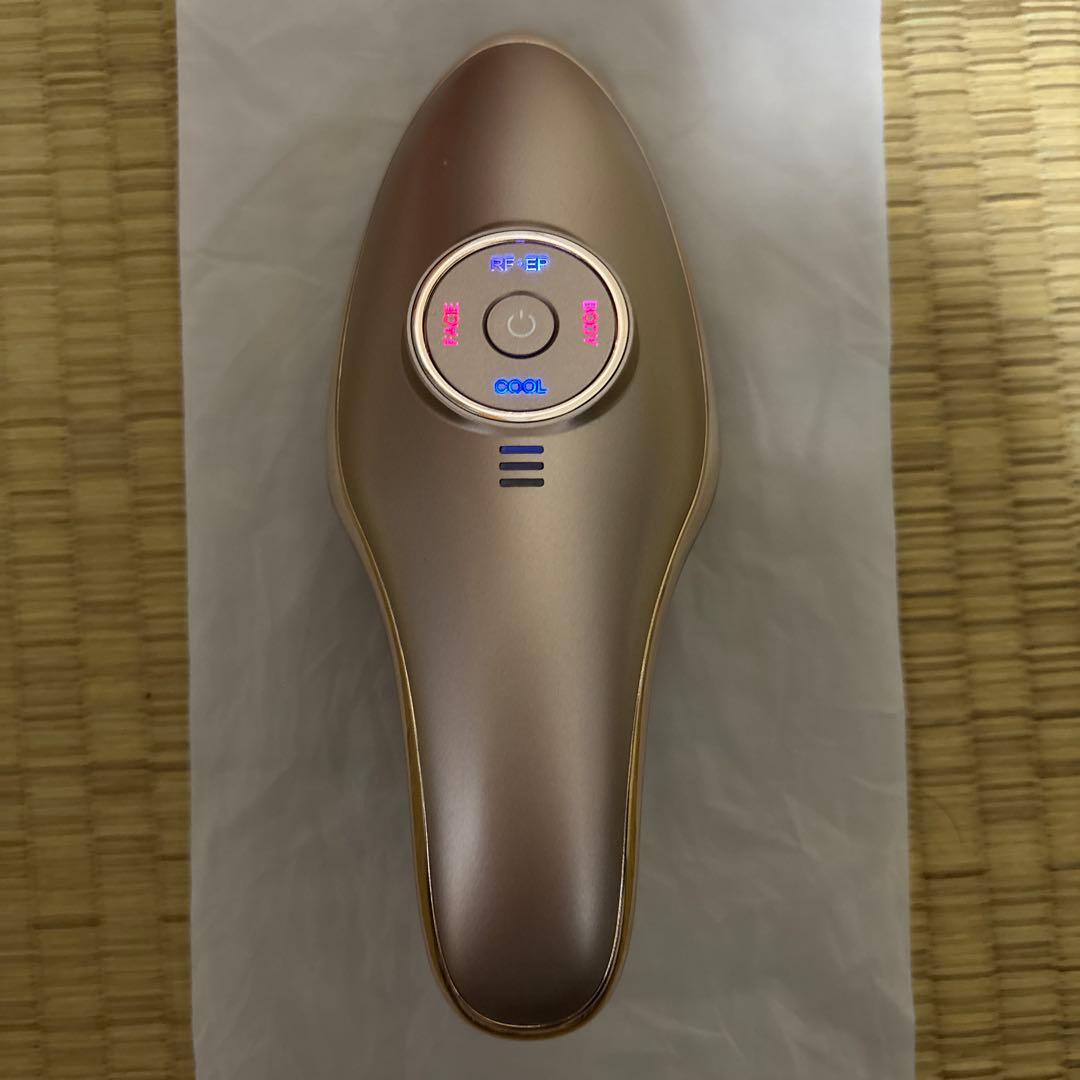 5/28.22:00まで値下中 eclat エクラIKKOプロデュース 美顔器