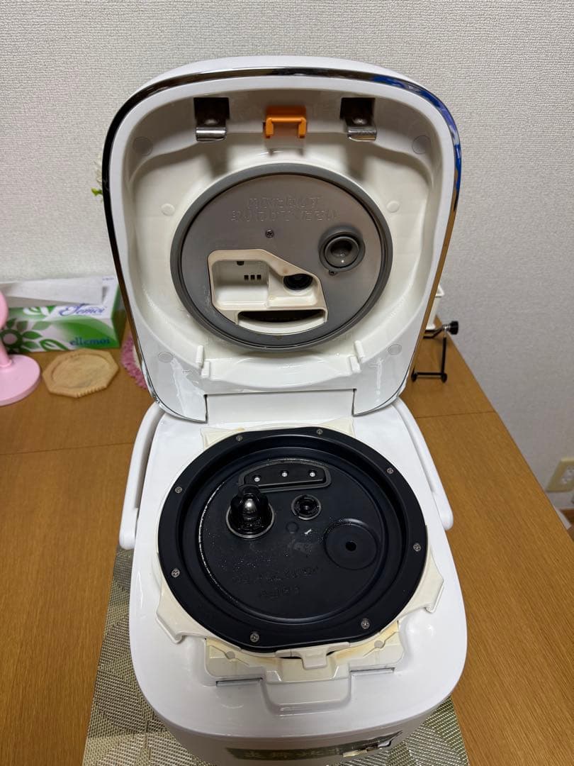 良品 ZOJIRUSHI 炊飯器 NW-PS10 炎舞炊き 象印 動作保証