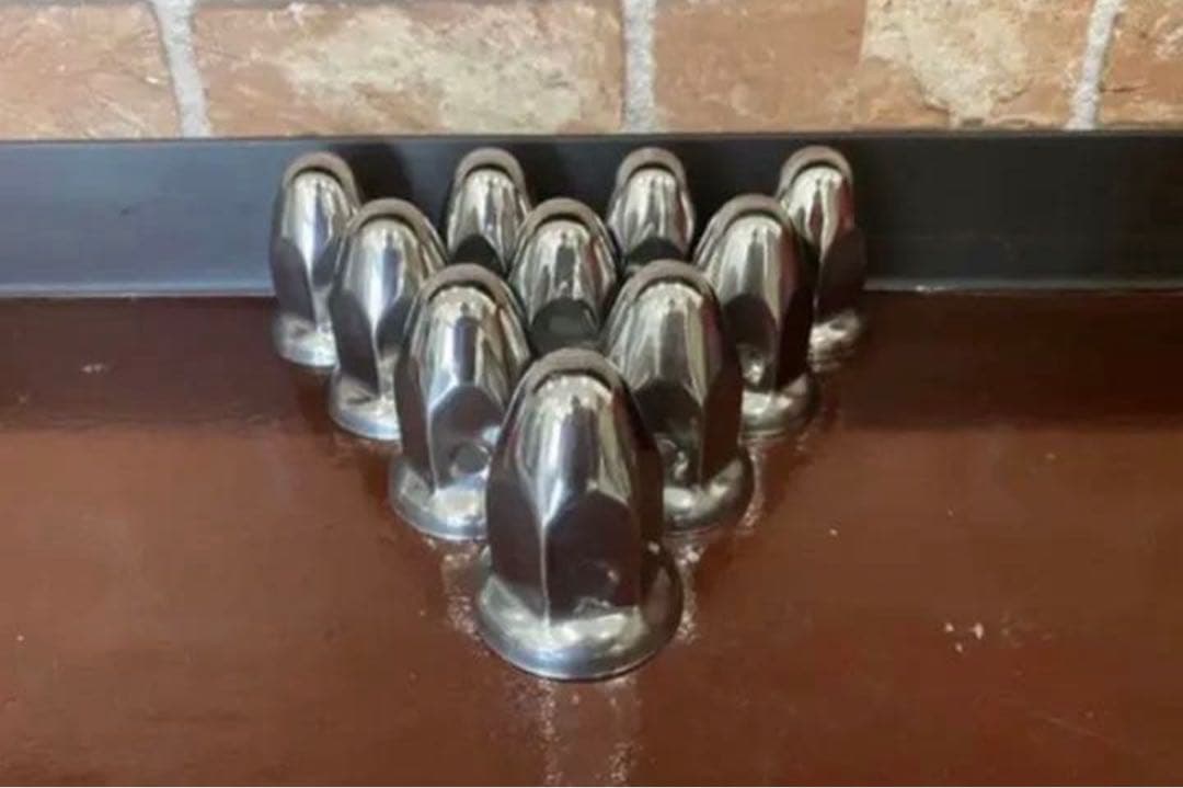 ナットキャップ◆スーパーとんがり◆ステンレス◆ISO規格◆40個プライヤー付き