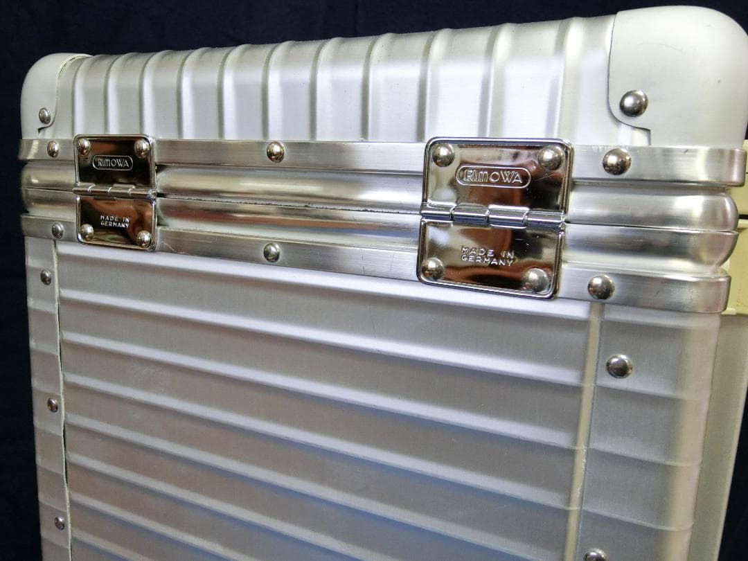 リモワ　RIMOWA IBM アルミケース　返品可