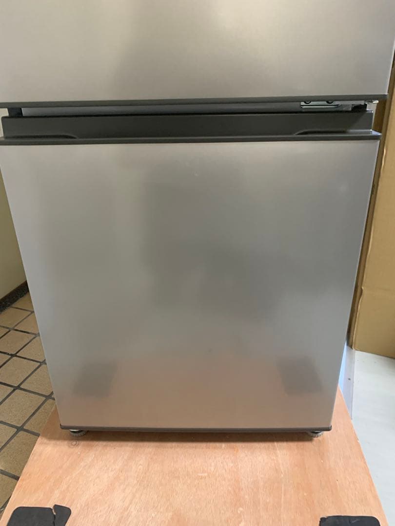 冷蔵庫 シャイニーシルバー AQR-14RBK-S 137L 2024年 大阪