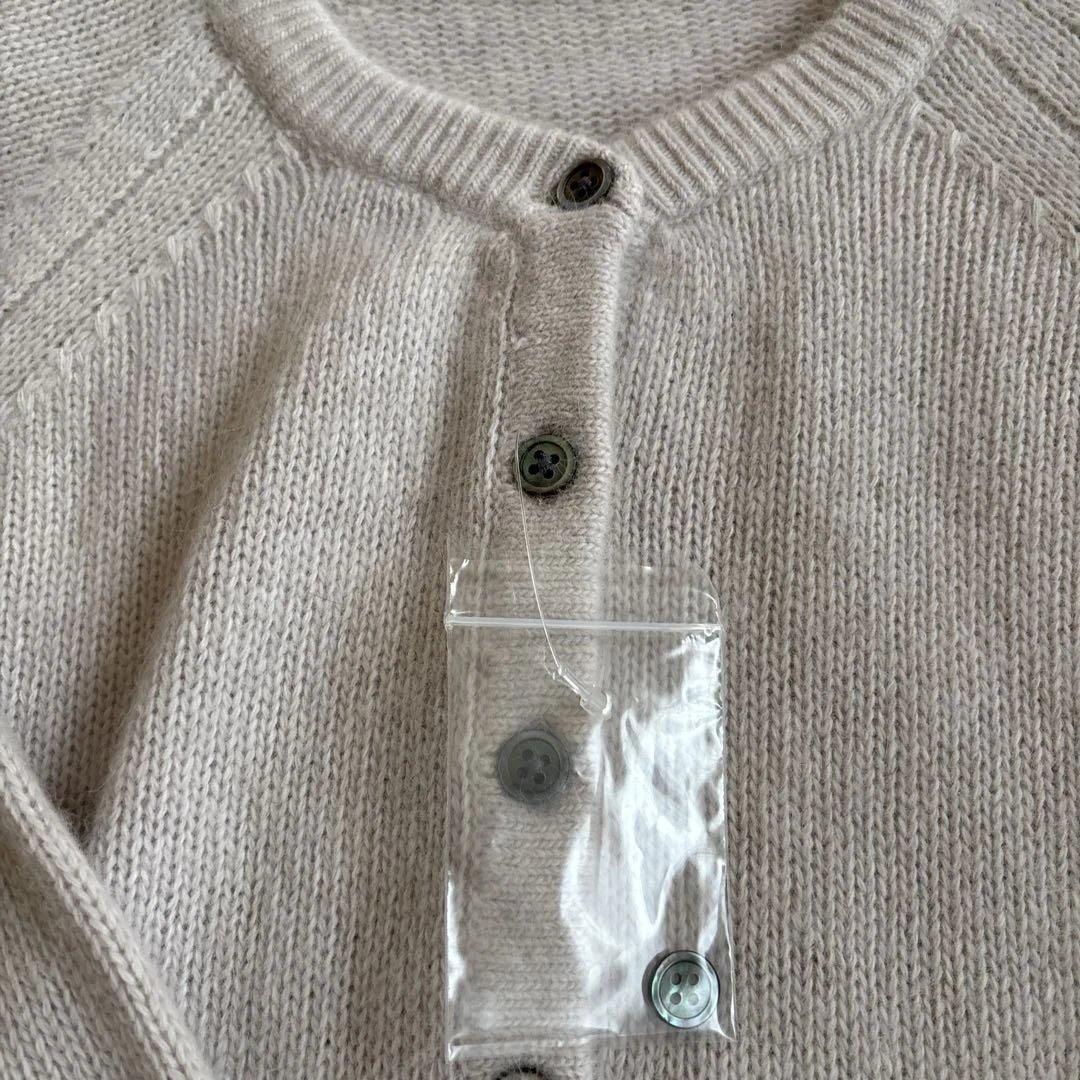 北欧、暮らしの道具展ふんわり素材のヘンリーネックニット（エクリュ)試着なし！