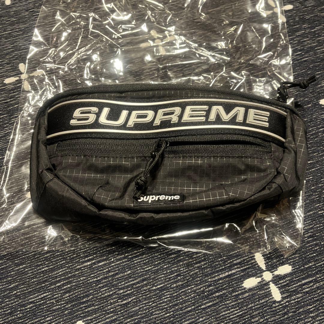 SUPREME ブラック ボディバッグ・ウエストポーチ