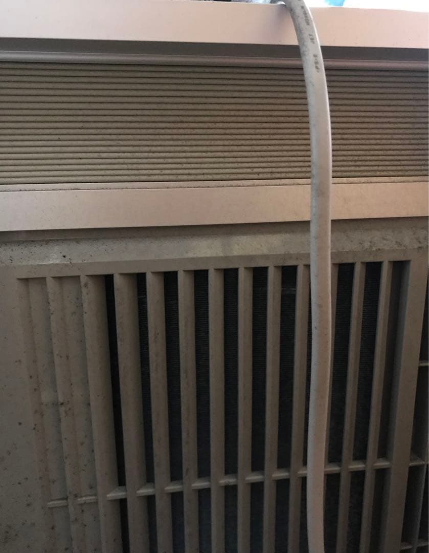 ハイアール　窓用エアコン 2020年製 ウインドエアコン