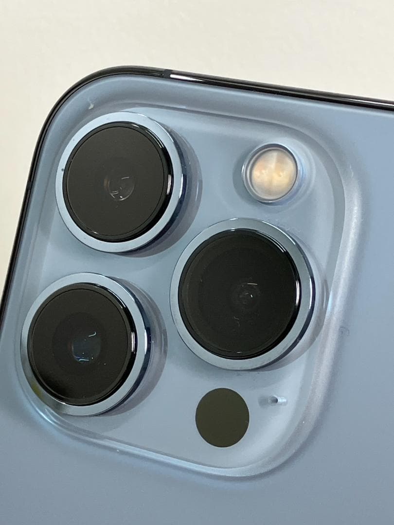 極美品　Apple iPhone 13 Pro 本体 128gb リフレッシュ品