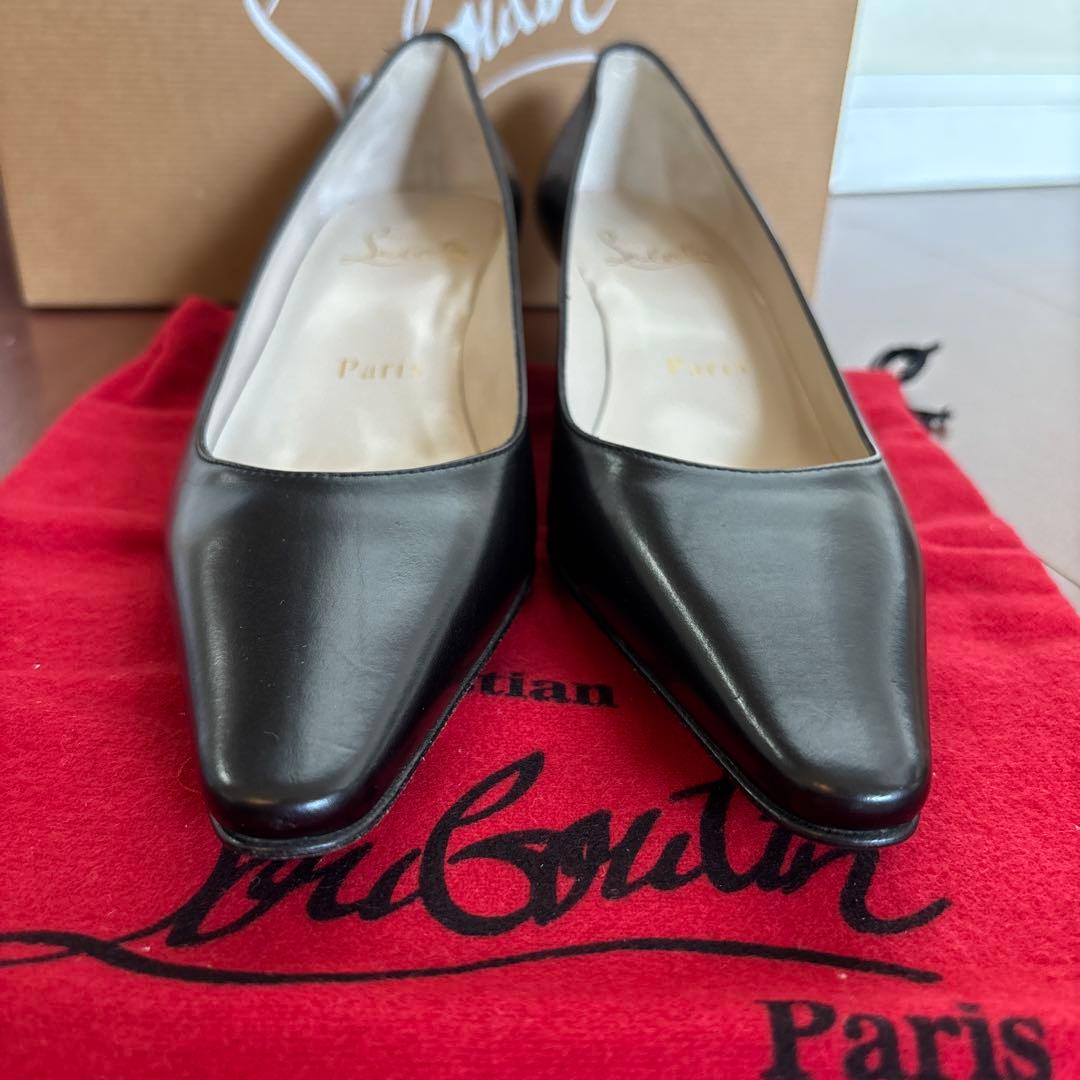 新品　クリスチャンルブタン　ブラックパンプス　35