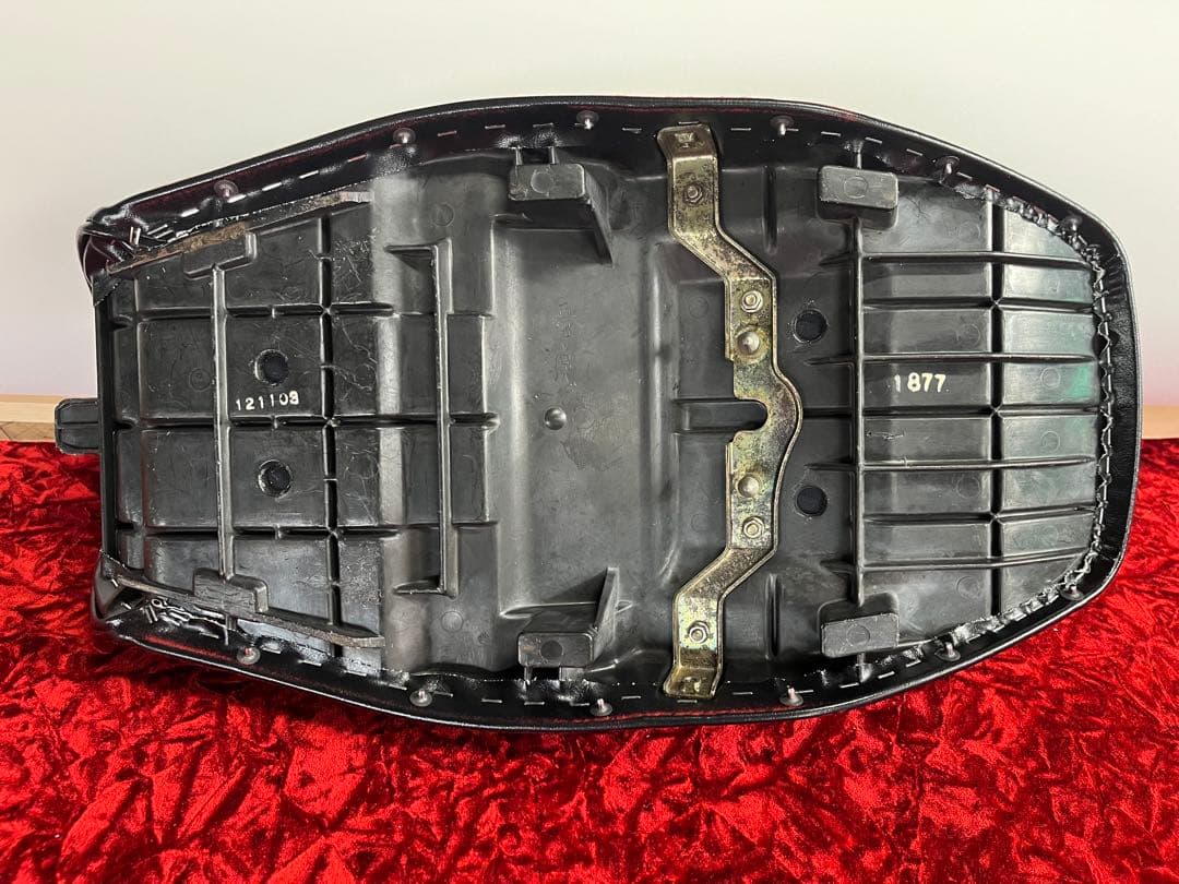 ZRX400 特注シート 完成品