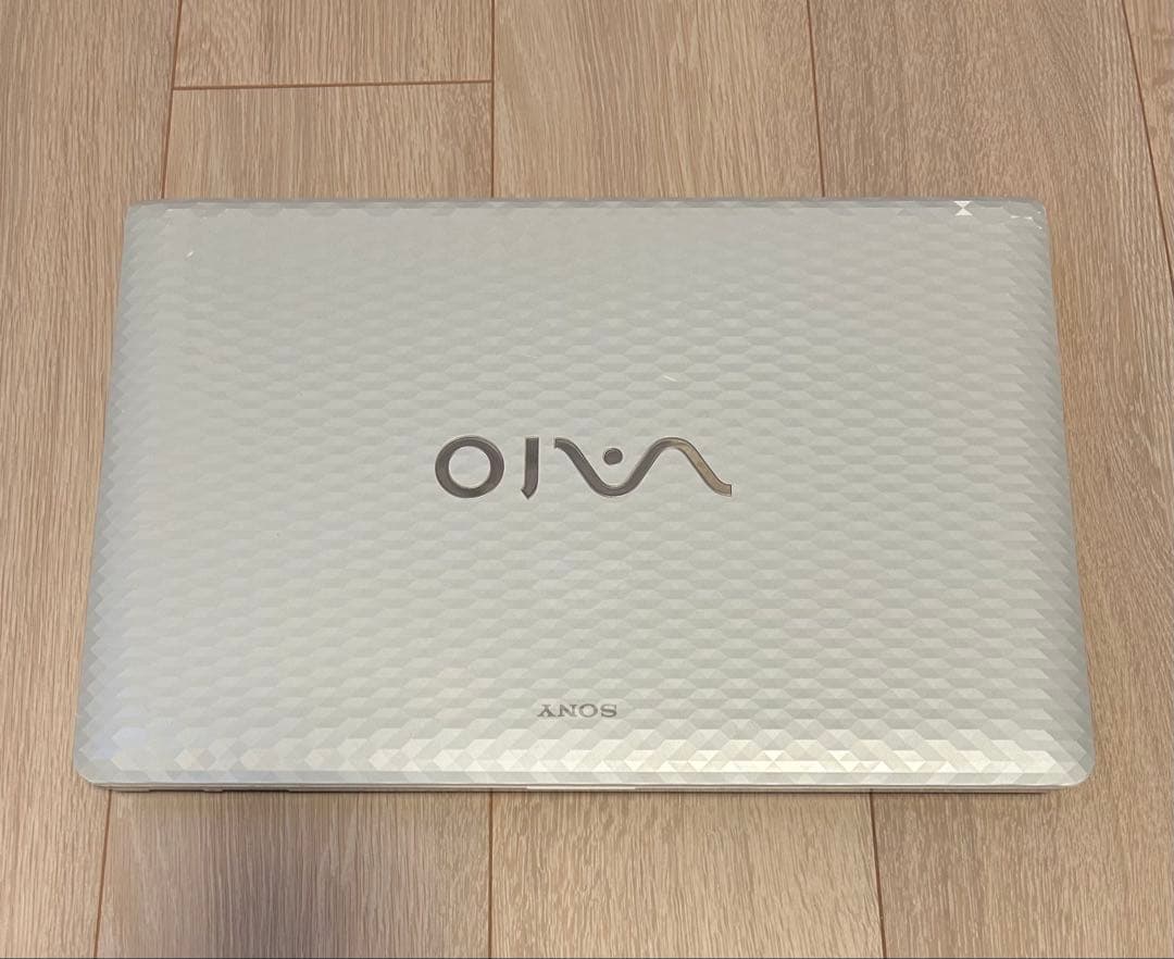 Sony VAIO ホワイトノートPC