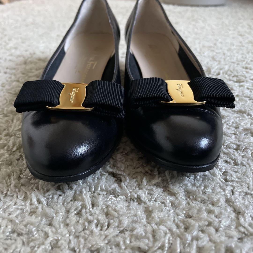 【美品】Ferragamo フェラガモ 7C黒 パンプス ヴァラ