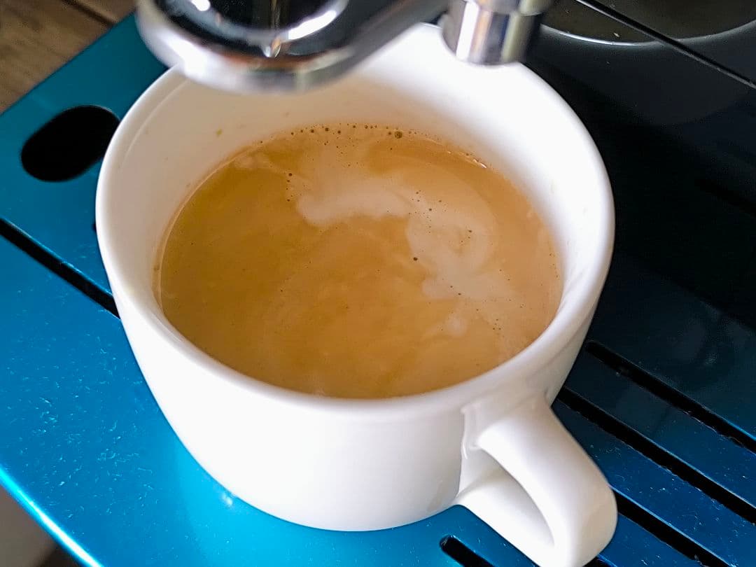 デロンギマグニフィカS コンパクト全自動コーヒーマシン ECAM23120B