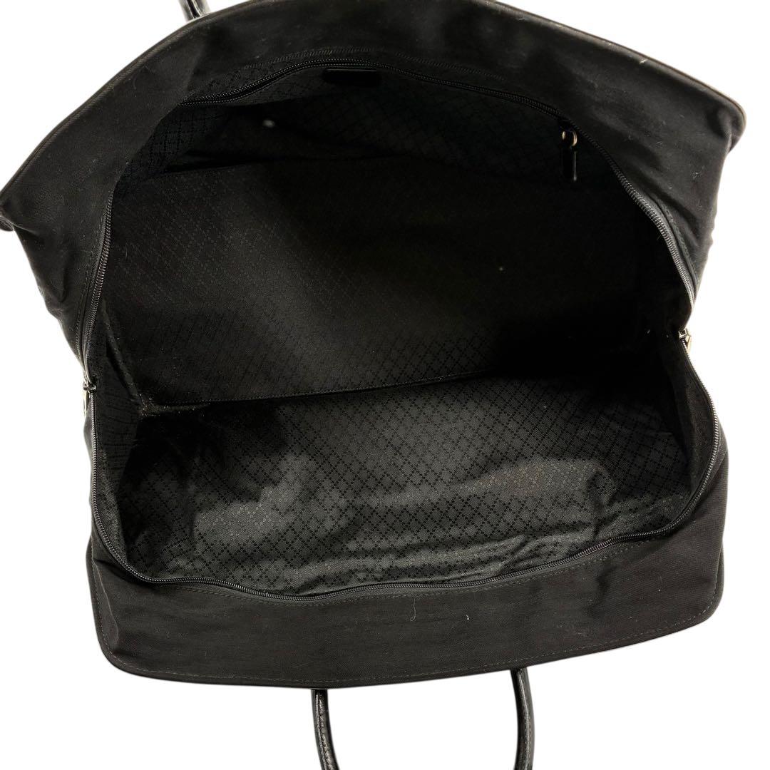 グッチ　ボストンバッグ　キャンバスレザー　大容量　ブラック　ロゴプレート