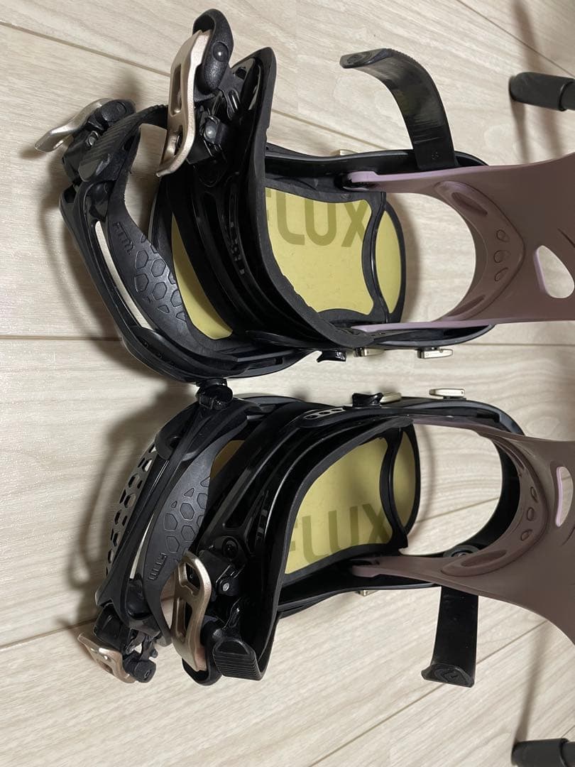 スノーボードビンディング FLUX