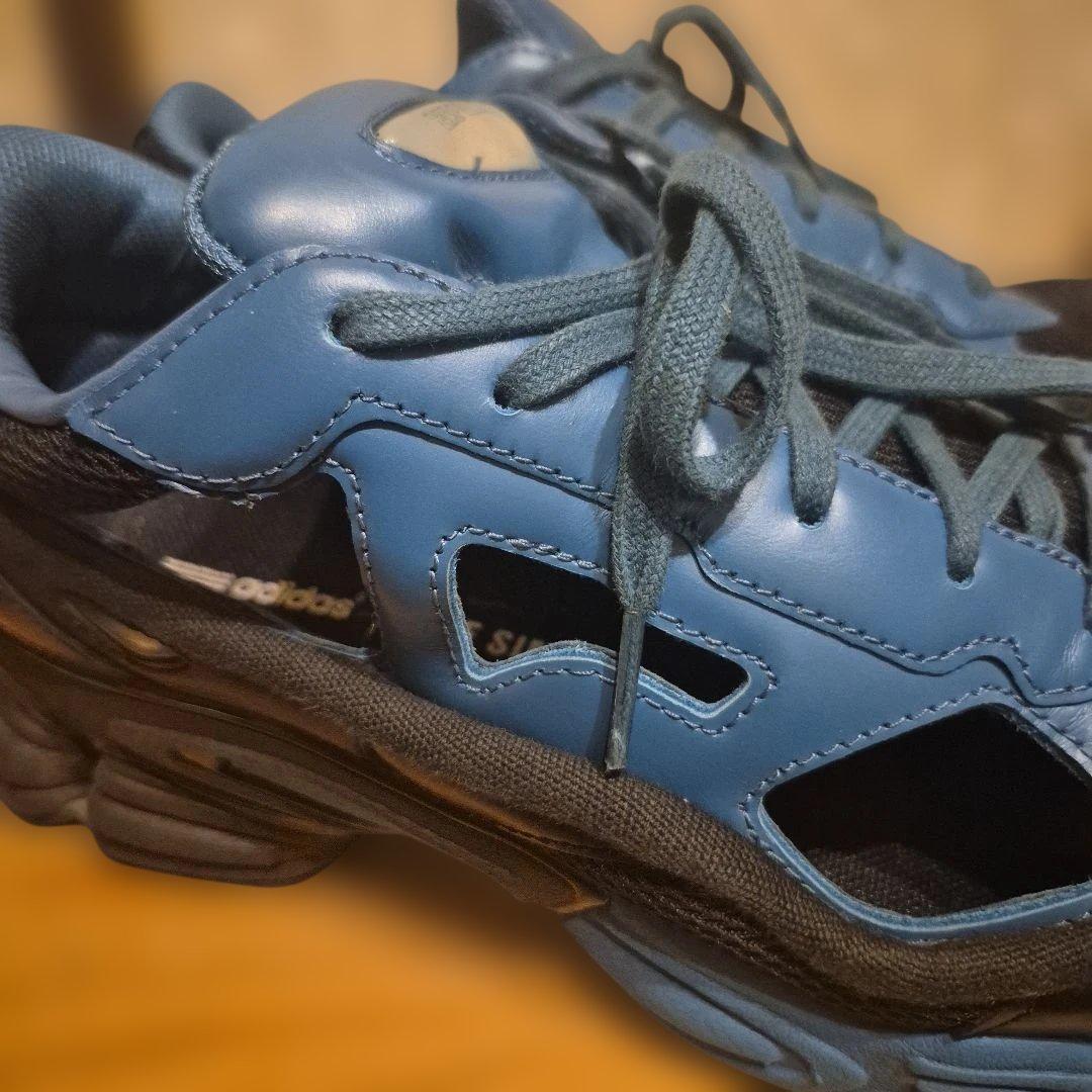 アディダス RAF SIMONS レプリカントオズウィーゴ