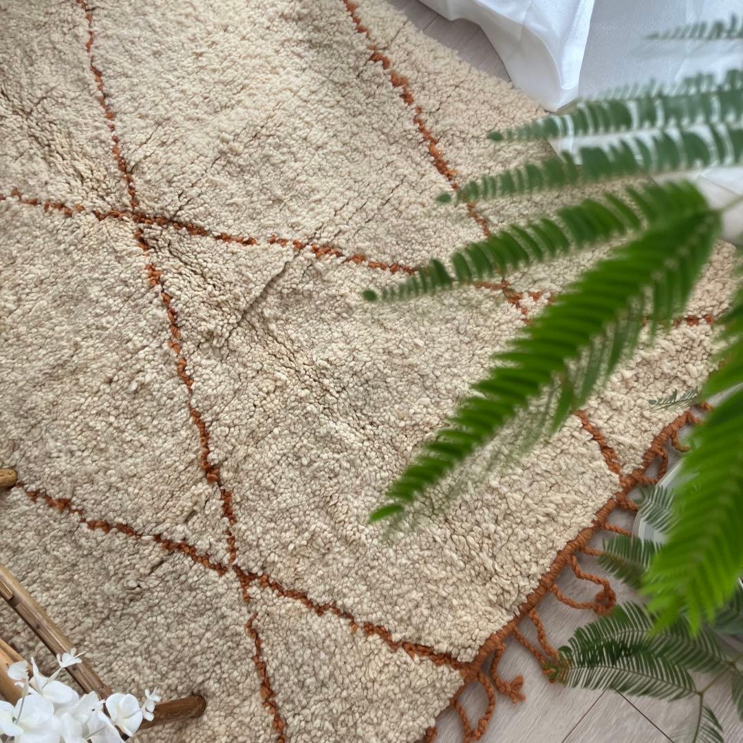 Morokkoモロッコラグ◇ダイヤ　ホワイト　ベニワレン　トルコヴィンテージラグ