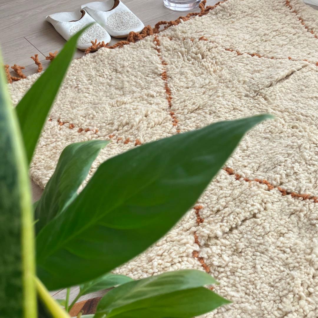 Morokkoモロッコラグ◇ダイヤ　ホワイト　ベニワレン　トルコヴィンテージラグ