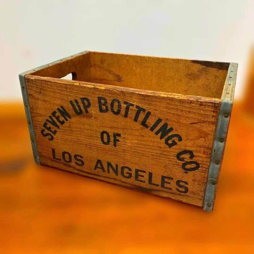 本物！ビンテージ 7UP 木箱1960〜70s ロサンゼルス工場　収納　アメカジ