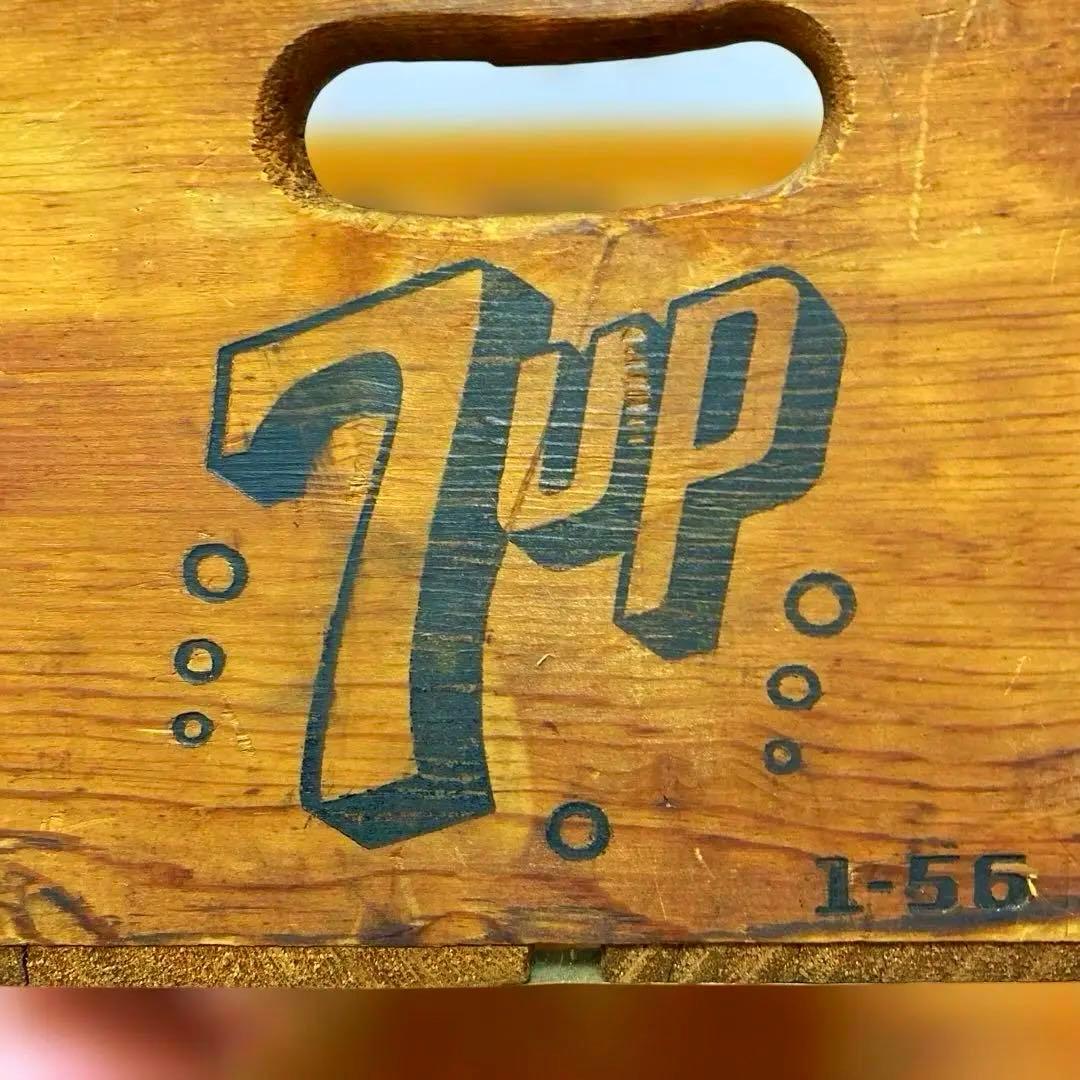 本物！ビンテージ 7UP 木箱1960〜70s ロサンゼルス工場　収納　アメカジ