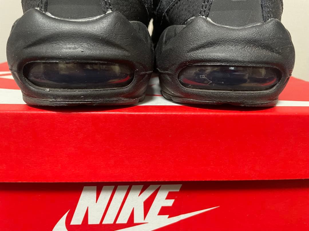 ナイキ エアマックス 95 エッセンシャル ブラック/ブラック/ダークグレー