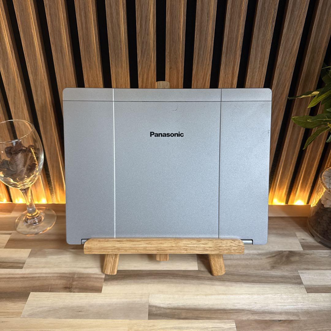 タッチパネル式‼️Let's note QV1☘最高峰i7☘大人気ノートパソコン