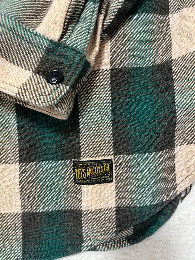 トイズマッコイ　ネルシャツ　１６サイズ