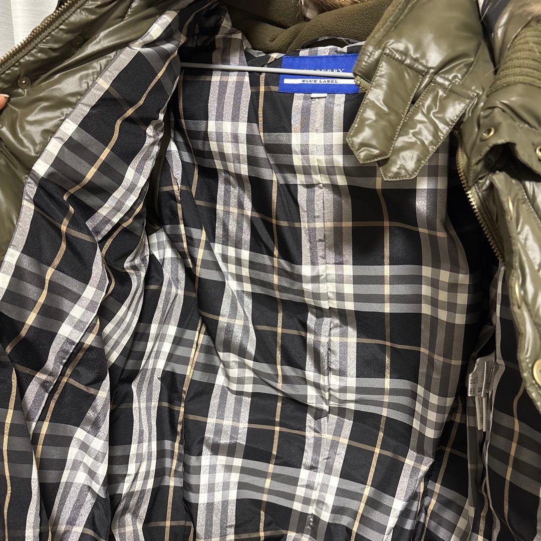 バーバリーブルーレーベル　ダウンコート　カーキ　刺繍ロゴ　40