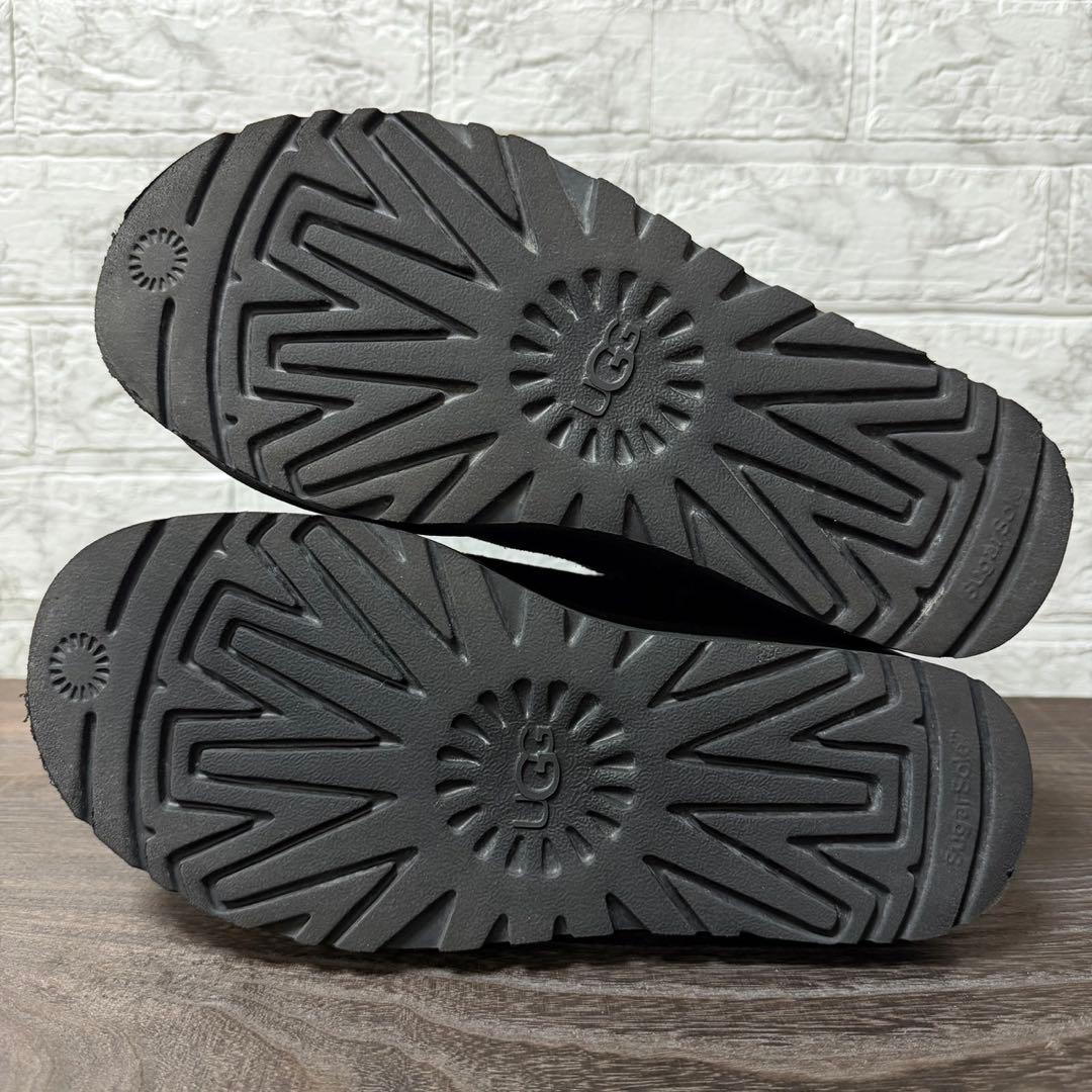 UGG クラシックウルトラミニプラットフォーム 黒 24cm