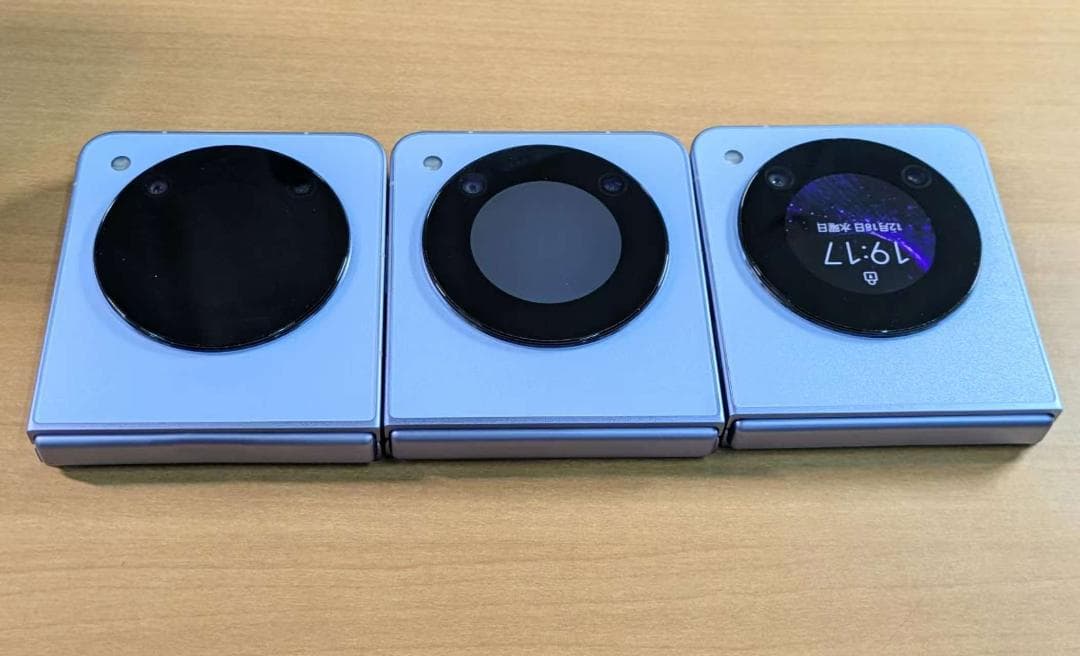 011200B ZTE Libero Flip A304ZT ジャンク３台