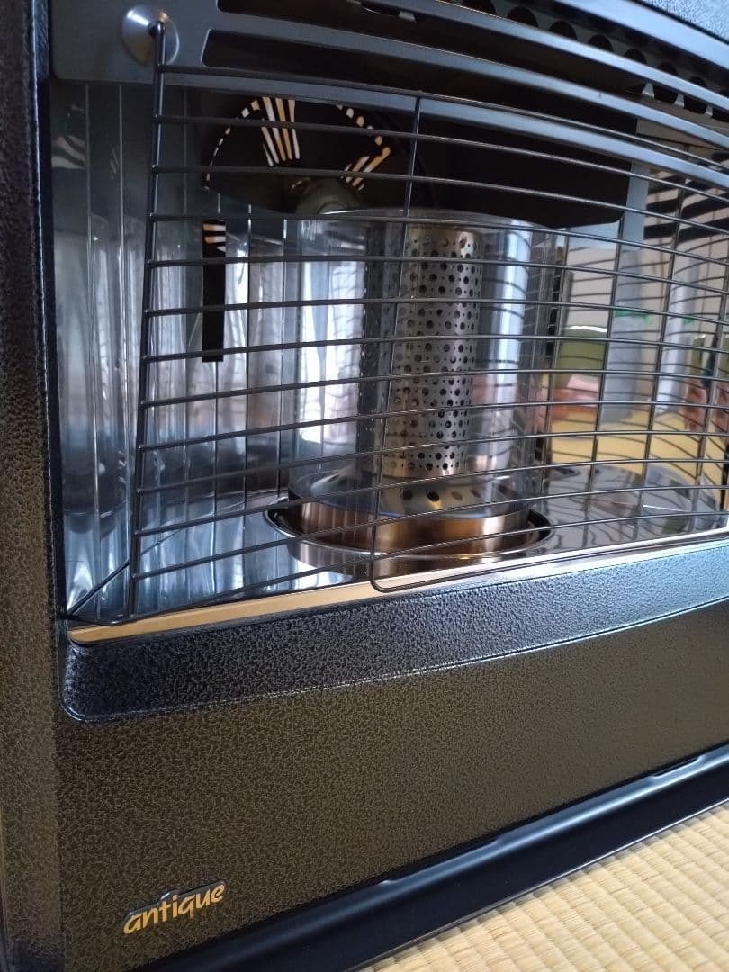 トヨトミ LR-680C ストーブ ブラック