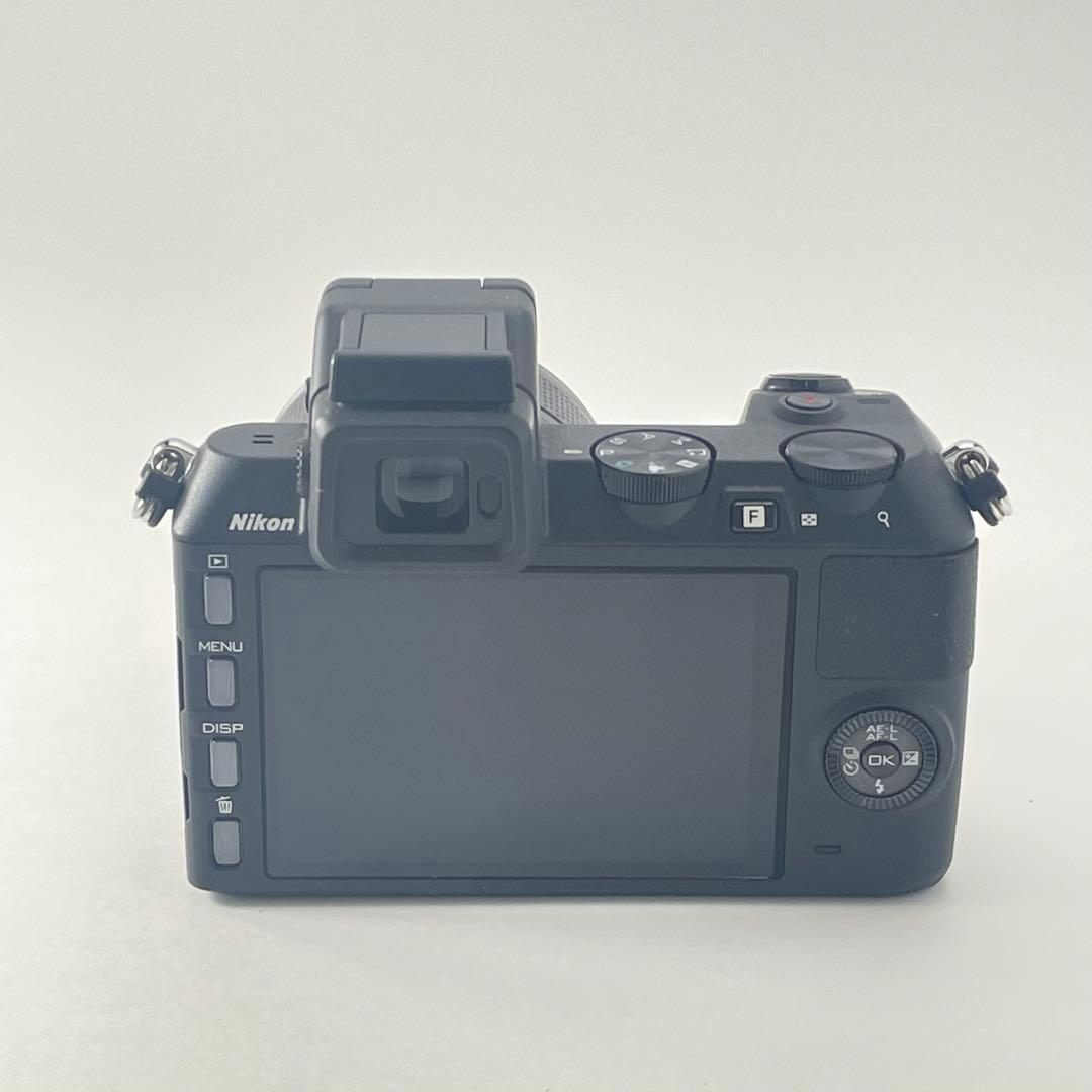 【美品・返品保証】Nikon V2 ブラック 標準レンズキット