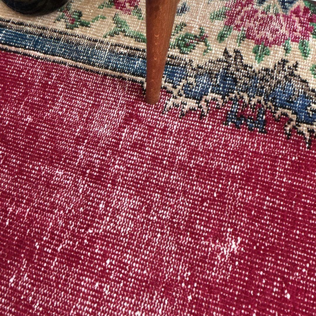 トルコ　ヴィンテージラグ　フローラル　ワインレッド　ブルー