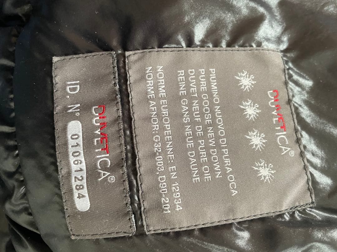 D uvetica デュベティカ　A dhara アダラ　ブラック　38